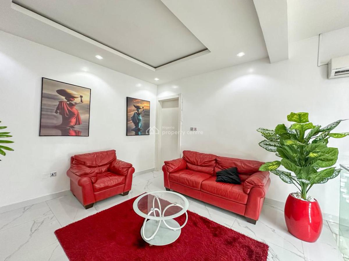 Spacious 3 Bedroom Penthouse Fully Furnished, Lekki Phase 1, Lekki, Lagos, Flat / Apartment for Rent