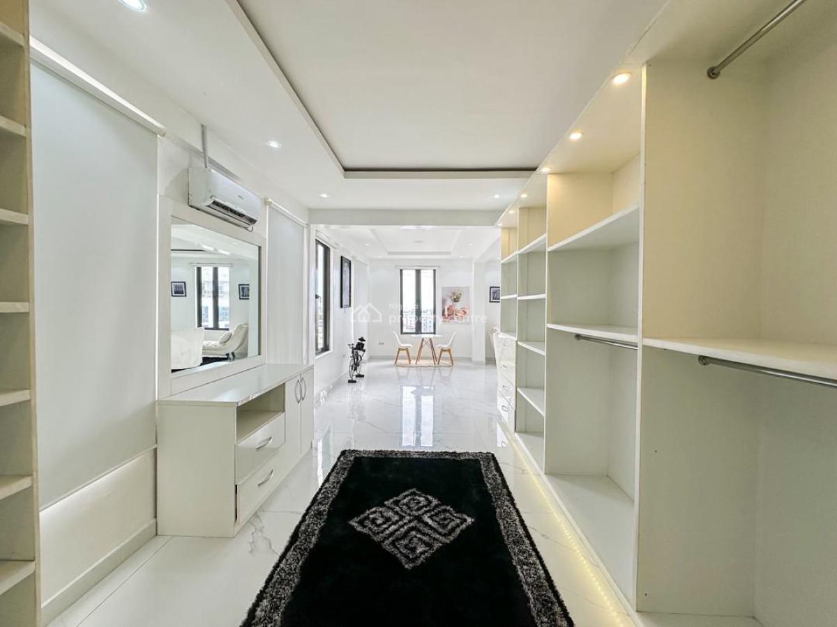 Spacious 3 Bedroom Penthouse Fully Furnished, Lekki Phase 1, Lekki, Lagos, Flat / Apartment for Rent