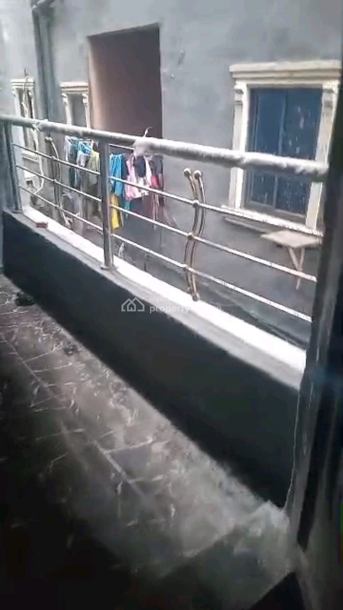 Executive 2  Bedroom Flat, Ebute Metta East, Yaba, Lagos, Flat / Apartment for Rent