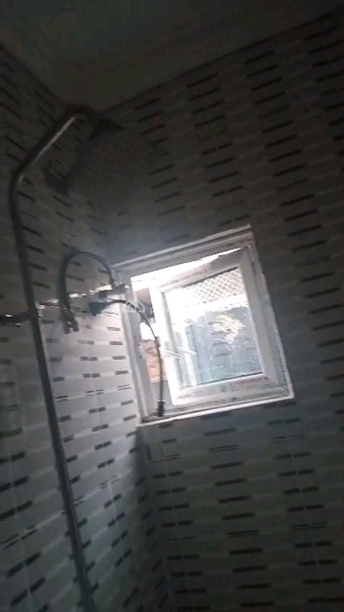 Executive 2  Bedroom Flat, Ebute Metta East, Yaba, Lagos, Flat / Apartment for Rent