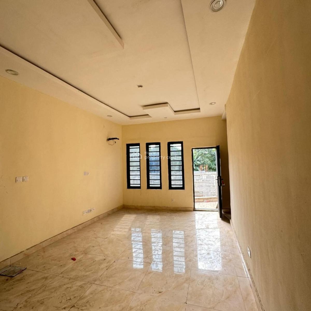 Newly Built of 3 Bedroom Apartment, Yaba, Lagos, Flat / Apartment for Sale