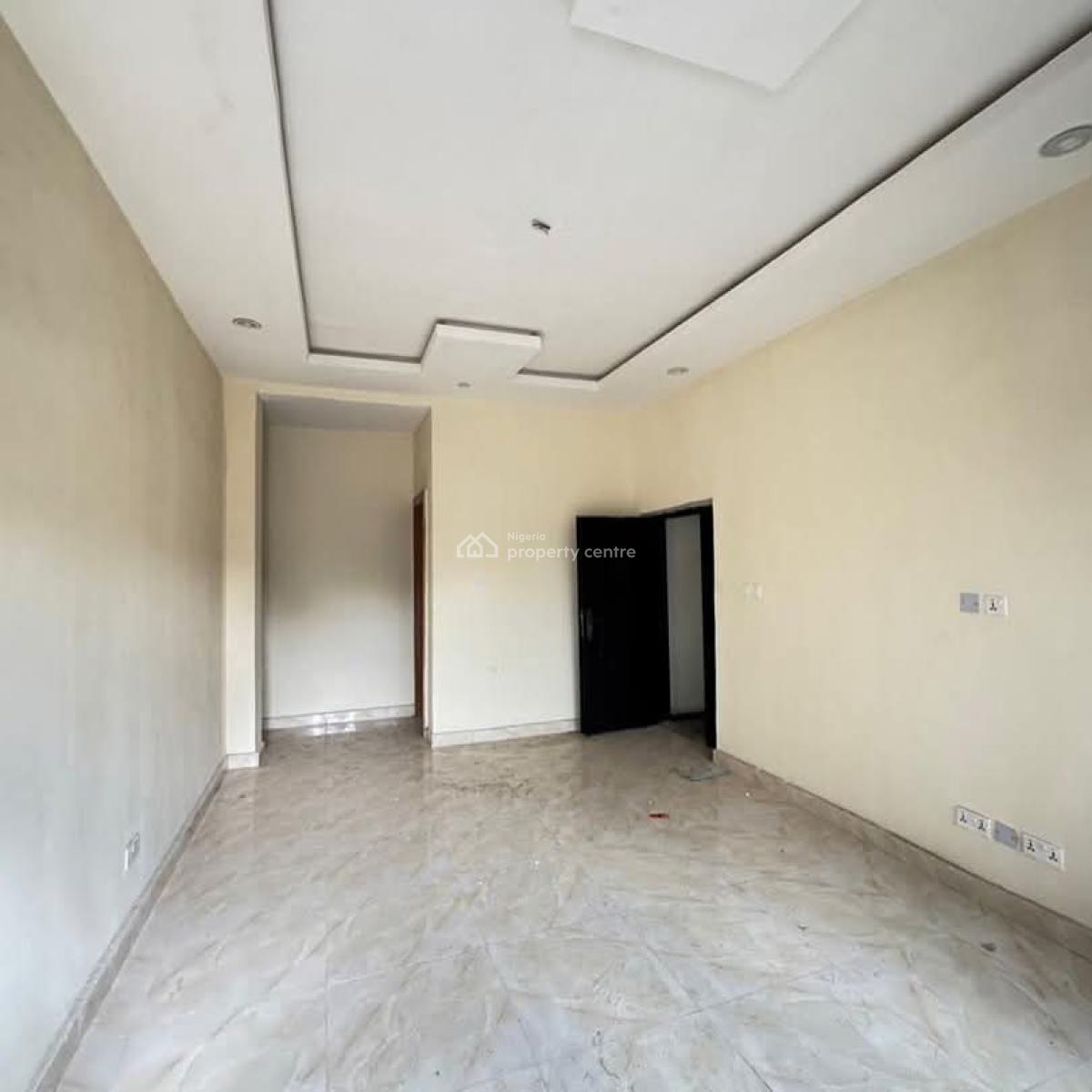 Newly Built of 3 Bedroom Apartment, Yaba, Lagos, Flat / Apartment for Sale