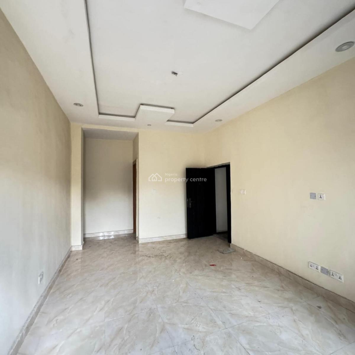 Newly Built of 3 Bedroom Apartment, Yaba, Lagos, Flat / Apartment for Sale