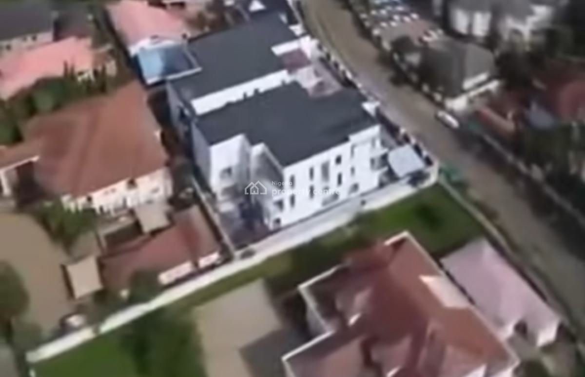 8 Bedrooms (all En-suite) ‎ ‎2-bq‎ ‎central Solar Power, Asokoro District, Abuja, Detached Duplex for Sale