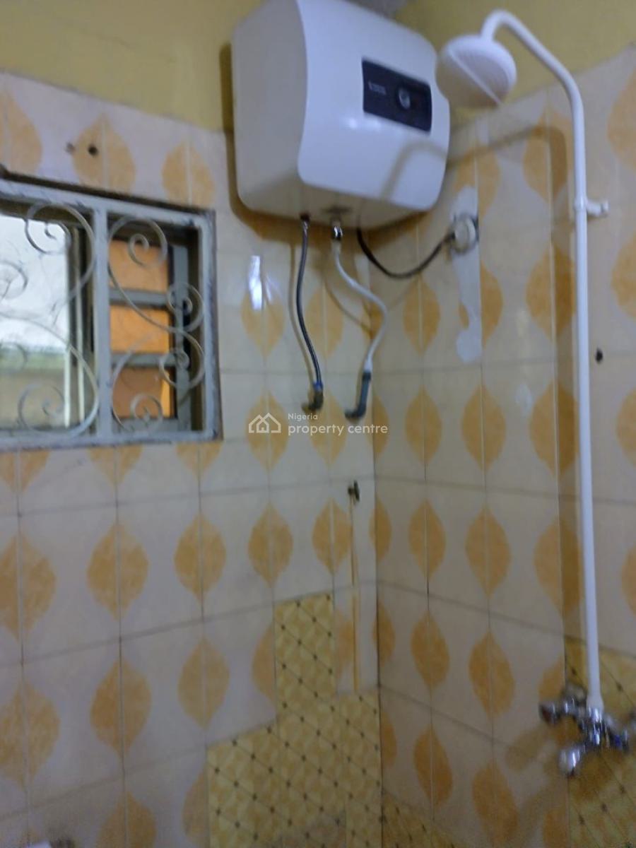 Luxury and Executive 3 Bedroom All Ensuite, Off Ojuelegba By Western Avenue, Surulere, Lagos, Flat / Apartment for Rent