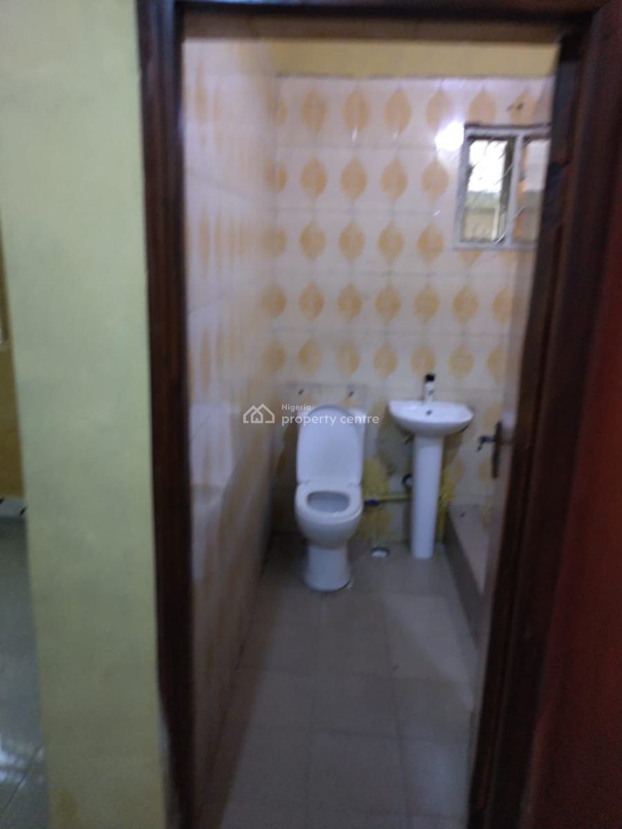 Luxury and Executive 3 Bedroom All Ensuite, Off Ojuelegba By Western Avenue, Surulere, Lagos, Flat / Apartment for Rent