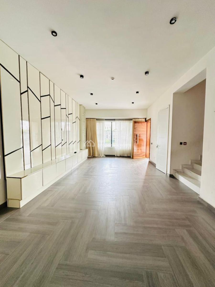 Spaciously Built 4 Bedroom Terrace Duplex with Bq, Lekki Phase 1, Lekki, Lagos, Terraced Duplex for Rent