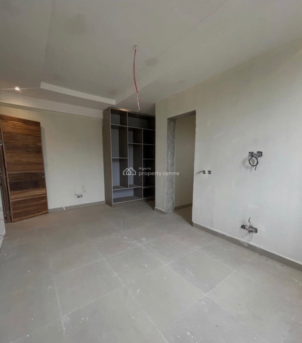 Fully Serviced Three Bedroom Apartment with Bq, Pool and Elevator, Lekki Phase 1, Lekki, Lagos, Flat / Apartment for Rent