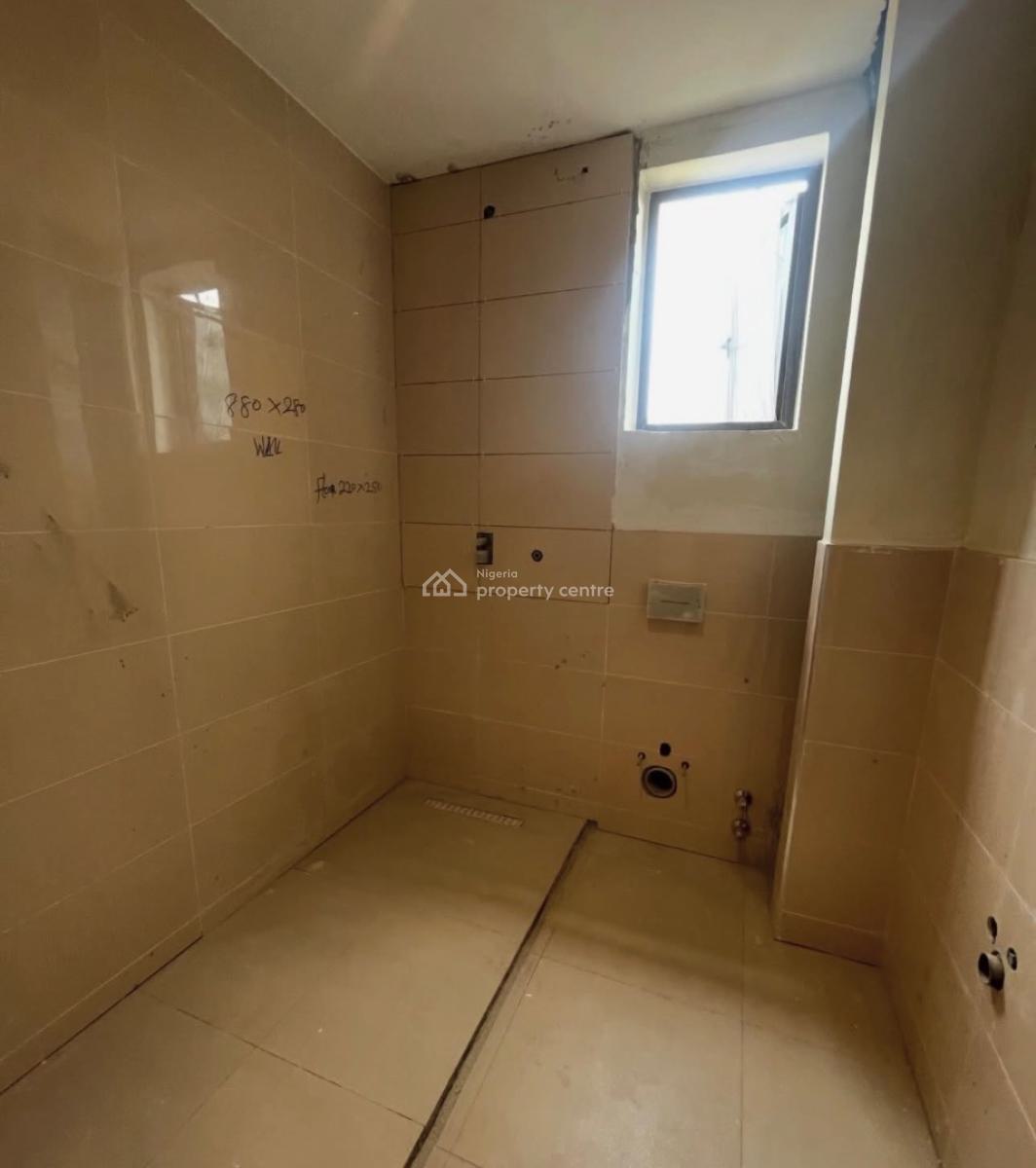 Fully Serviced Three Bedroom Apartment with Bq, Pool and Elevator, Lekki Phase 1, Lekki, Lagos, Flat / Apartment for Rent