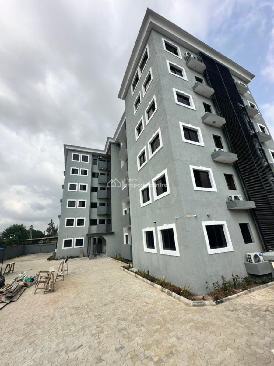 Elegantly 3 Bedroom Apartment with Bq Swimming Pool ,gym&elevator, Lekki Phase 1, Lekki, Lagos, Flat / Apartment for Rent
