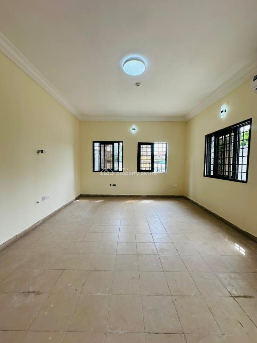 Elegantly 3 Bedroom Apartment with Bq Swimming Pool ,gym&elevator, Lekki Phase 1, Lekki, Lagos, Flat / Apartment for Rent