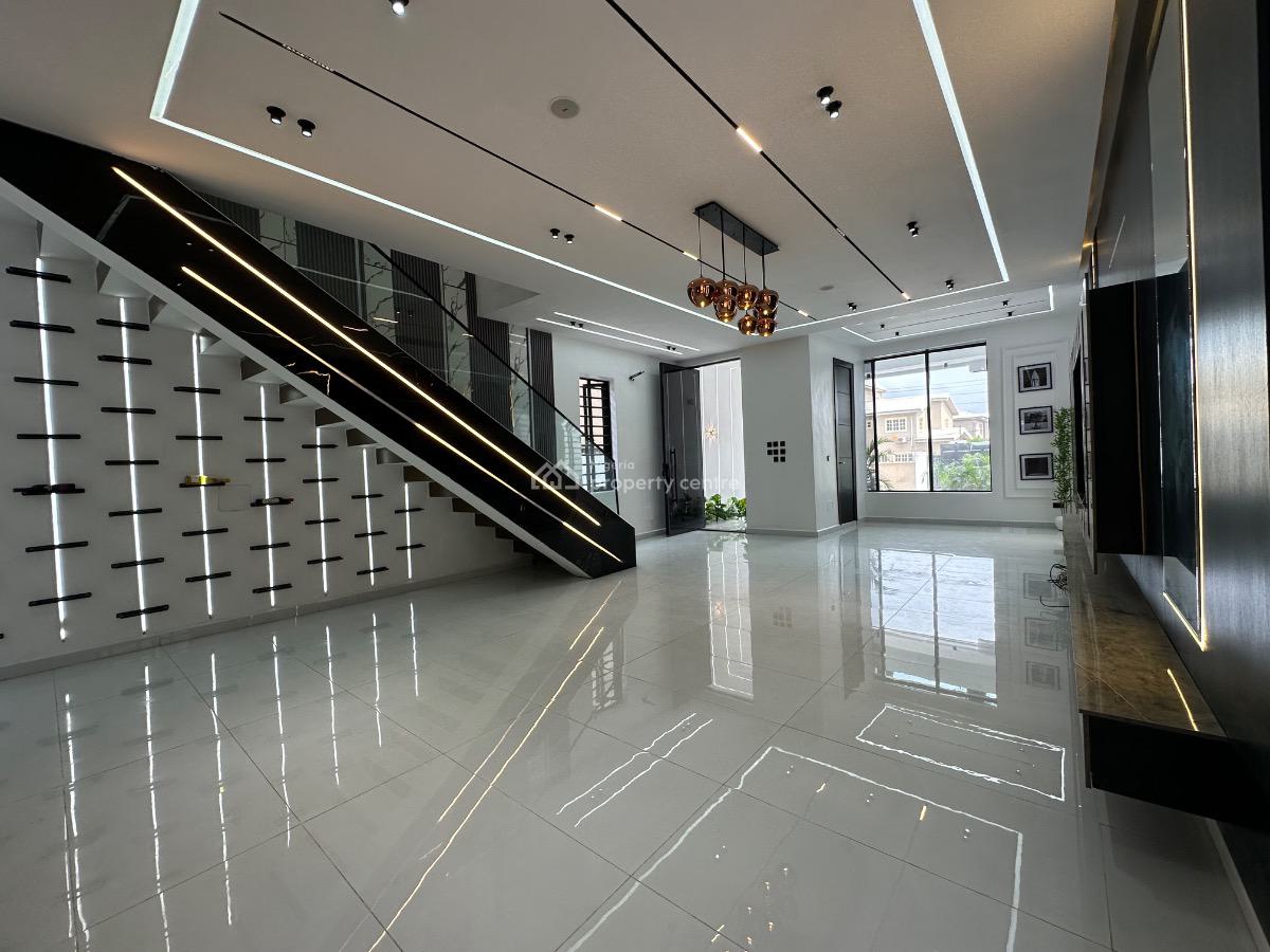 Stunning & Classic 5 Bedroom Detached Duplex with Pool, Gym & Bq, Ikota, Lekki, Lagos, Detached Duplex for Sale