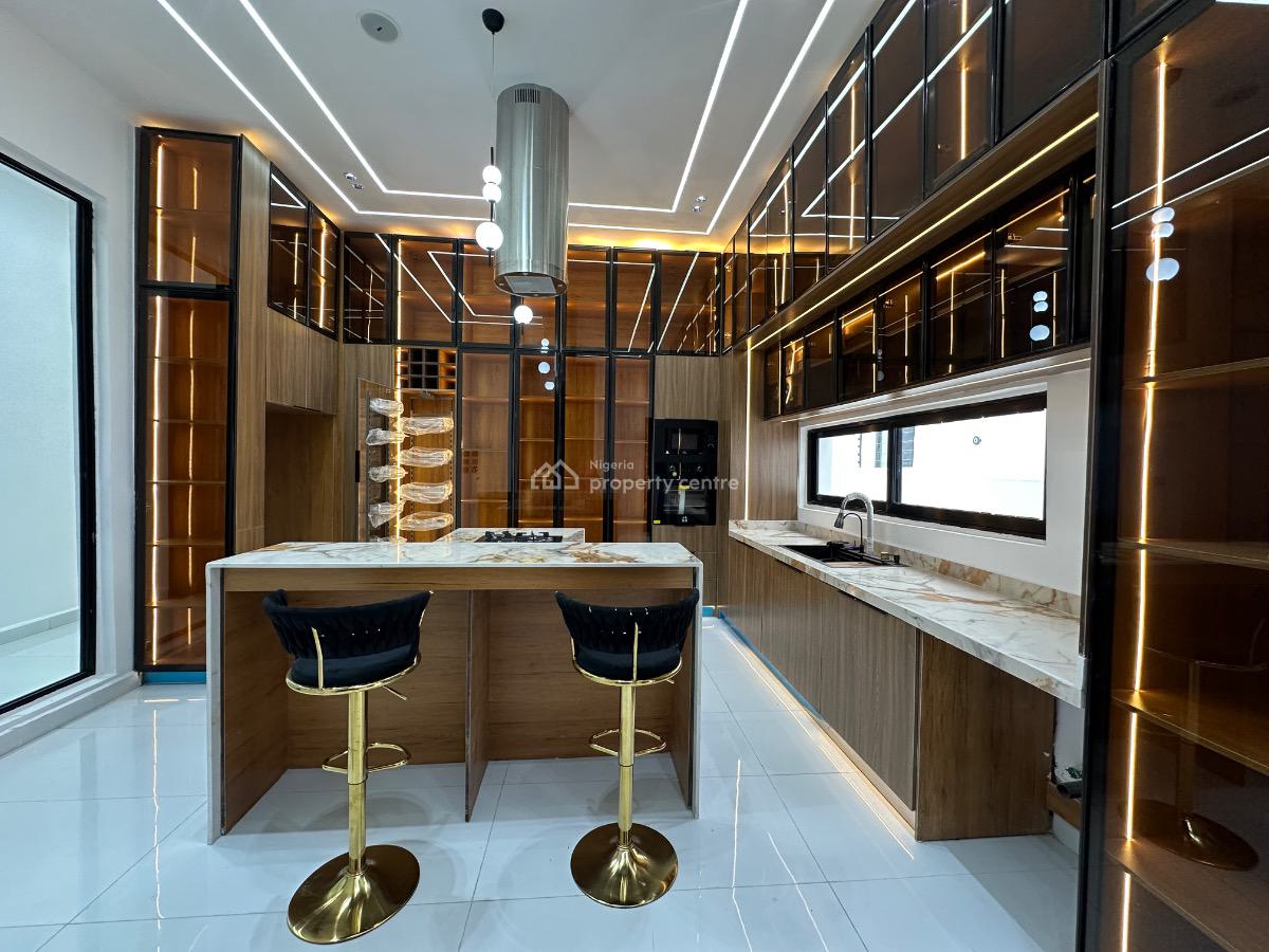 Stunning & Classic 5 Bedroom Detached Duplex with Pool, Gym & Bq, Ikota, Lekki, Lagos, Detached Duplex for Sale