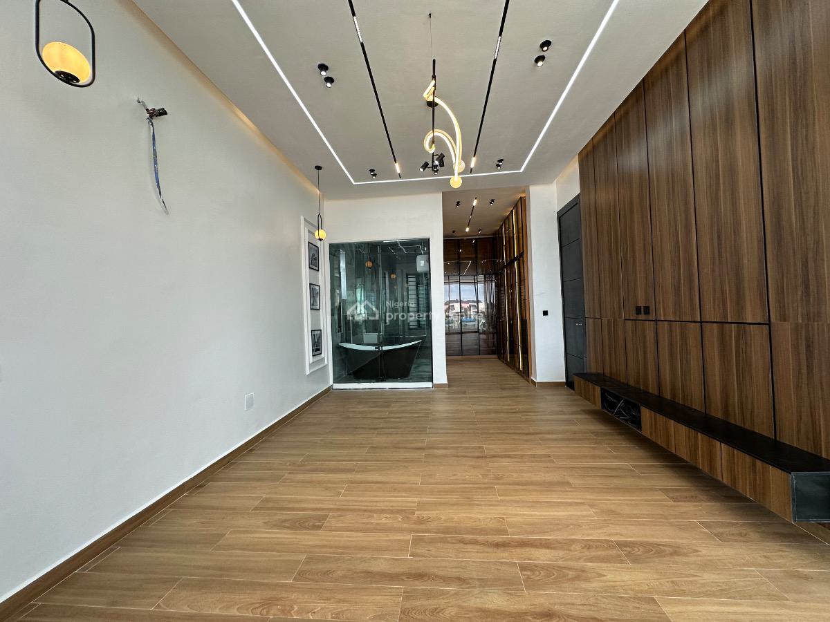 Stunning & Classic 5 Bedroom Detached Duplex with Pool, Gym & Bq, Ikota, Lekki, Lagos, Detached Duplex for Sale