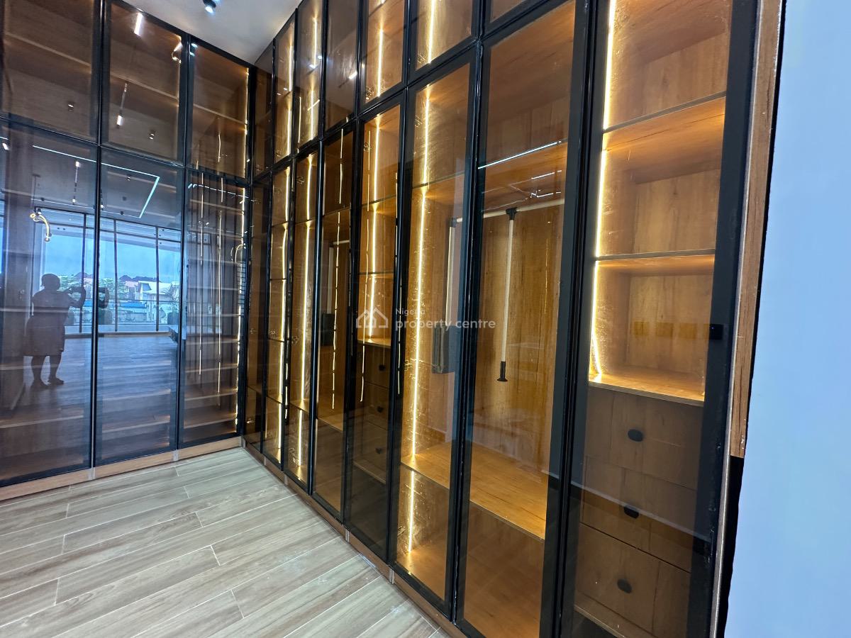 Stunning & Classic 5 Bedroom Detached Duplex with Pool, Gym & Bq, Ikota, Lekki, Lagos, Detached Duplex for Sale