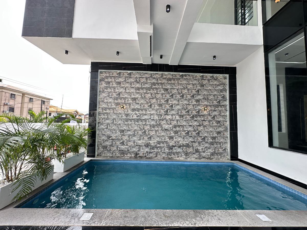 Stunning & Classic 5 Bedroom Detached Duplex with Pool, Gym & Bq, Ikota, Lekki, Lagos, Detached Duplex for Sale