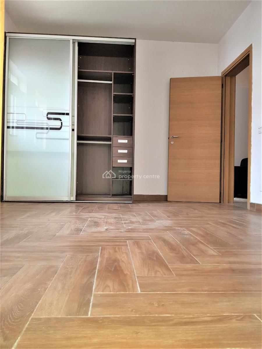 Fully Serviced 4 Bedroom Massionette in a Tightly Secured Estate, Ologolo, Lekki, Lagos, Terraced Duplex for Rent