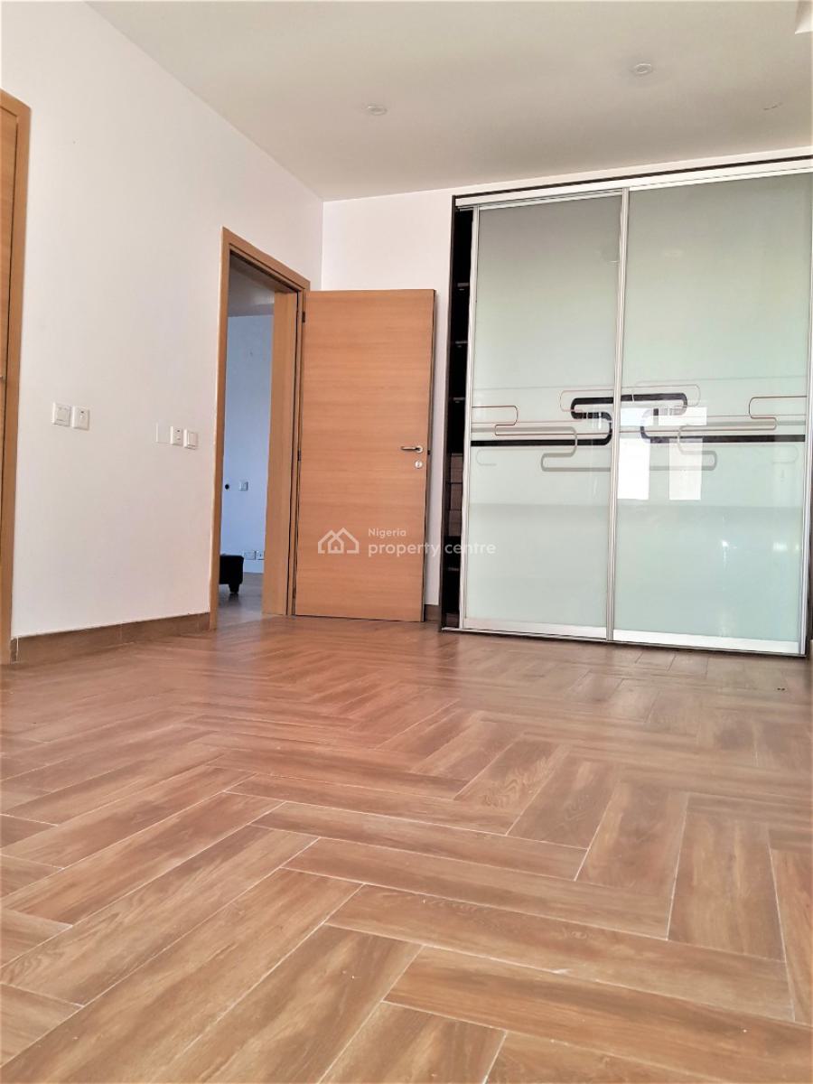 Fully Serviced 4 Bedroom Massionette in a Tightly Secured Estate, Ologolo, Lekki, Lagos, Terraced Duplex for Rent