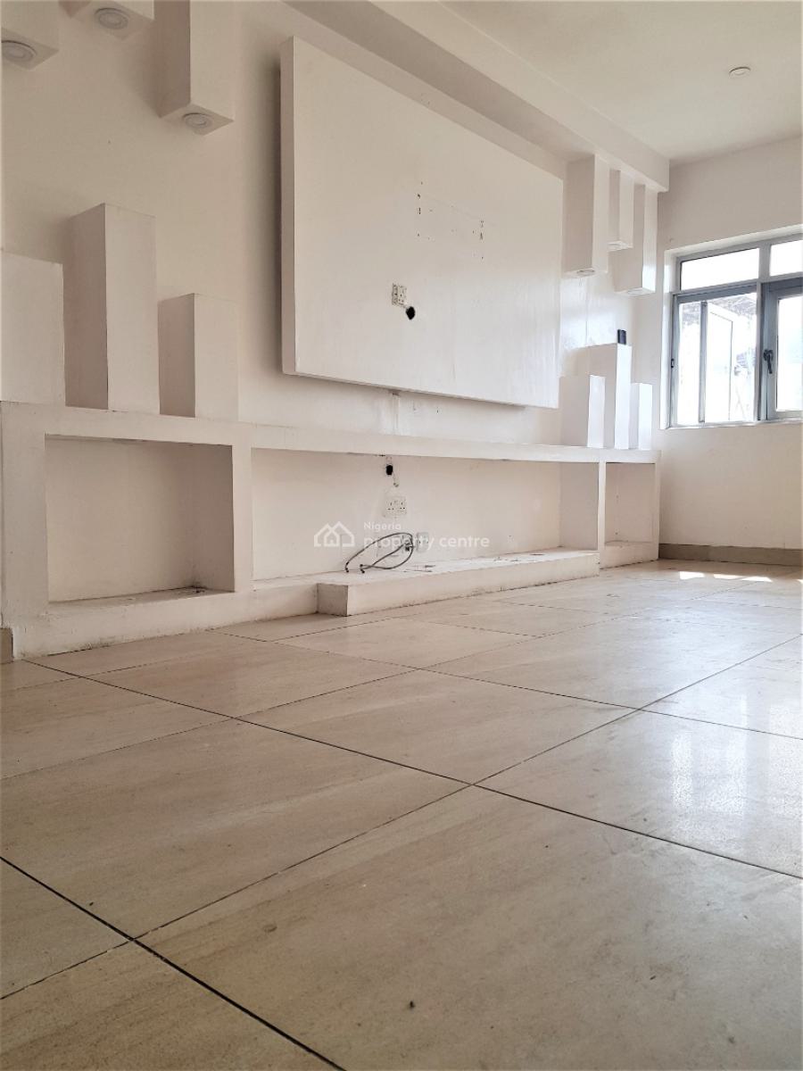 Fully Serviced 4 Bedroom Massionette in a Tightly Secured Estate, Ologolo, Lekki, Lagos, Terraced Duplex for Rent