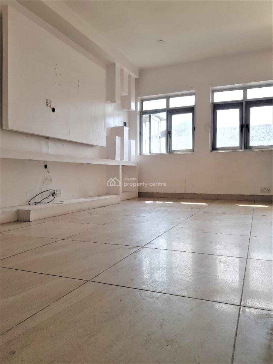 Fully Serviced 4 Bedroom Massionette in a Tightly Secured Estate, Ologolo, Lekki, Lagos, Terraced Duplex for Rent