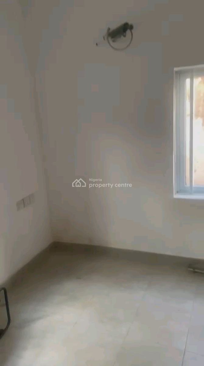a Standard Room Selfcon, Lagoon View Estate, Ori-oke, Ogudu, Lagos, Self Contain (single Rooms) for Rent