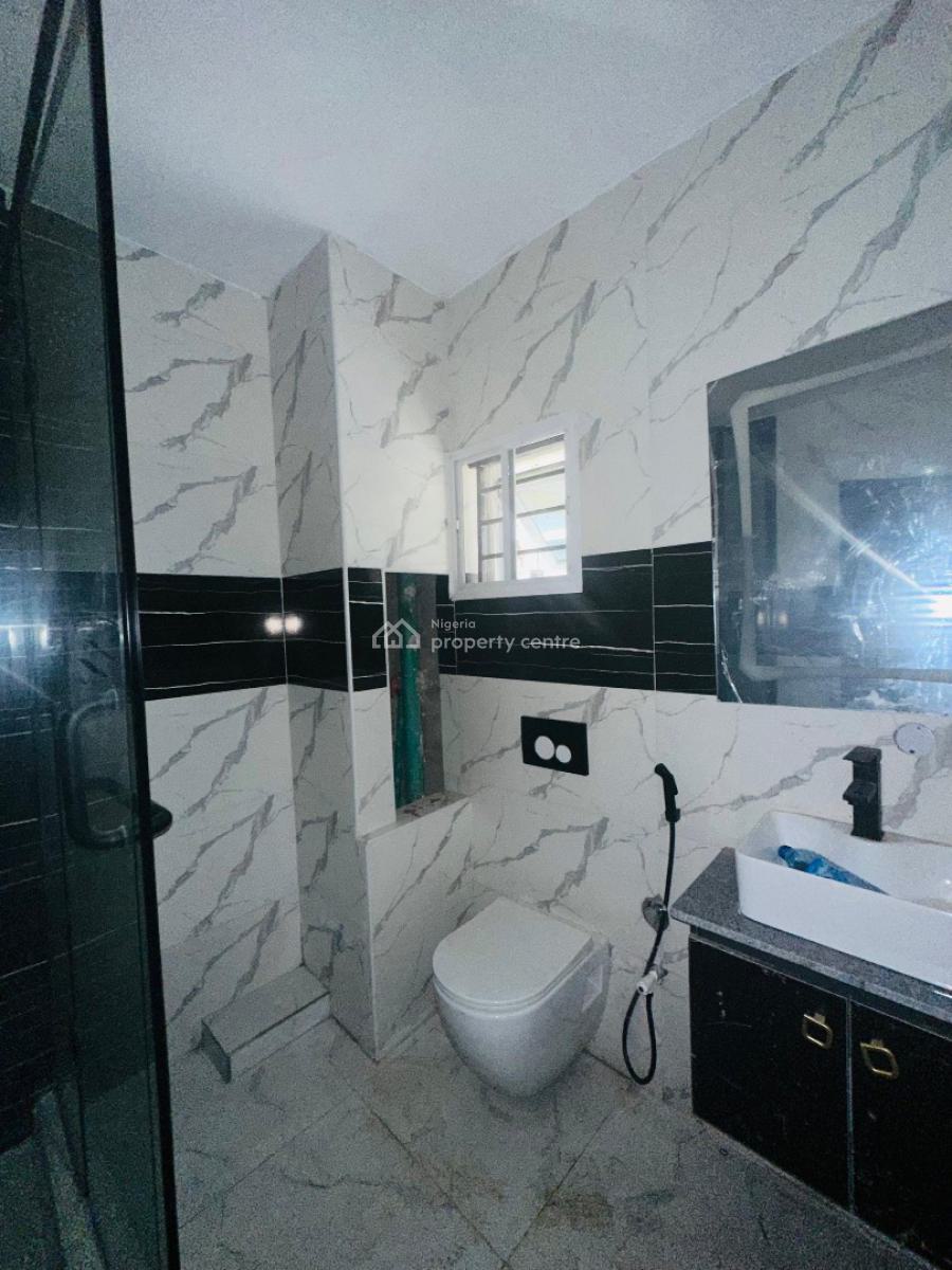 Newly Built 2bedroom  with Bq,swimming Pool ,gym &elevator, Lekki Phase One ,lekki ,lagos ,nigeria, Lekki Phase 1, Lekki, Lagos, Flat / Apartment for Rent