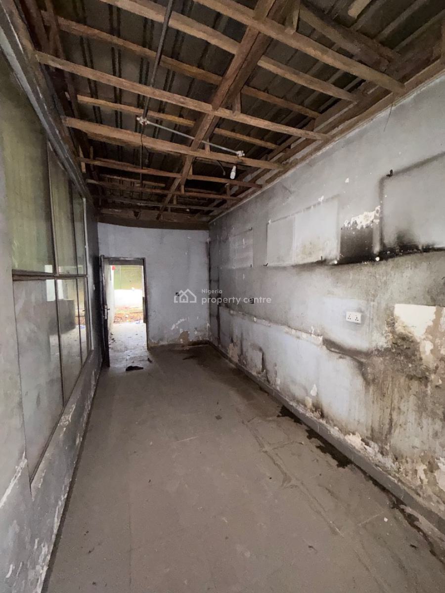 Restaurant/bar Space, Gwarinpa, Abuja, Restaurant / Bar for Rent