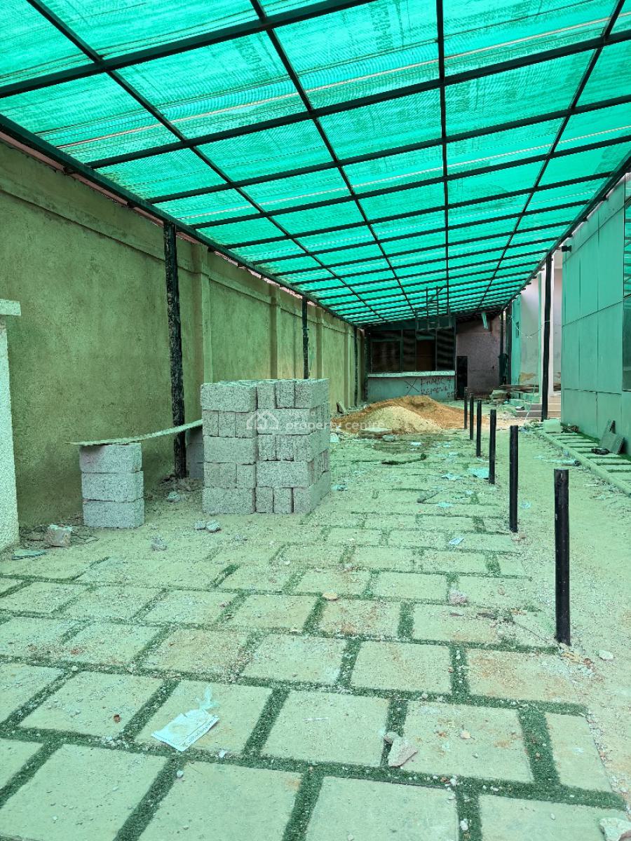 Restaurant/bar Space, Gwarinpa, Abuja, Restaurant / Bar for Rent