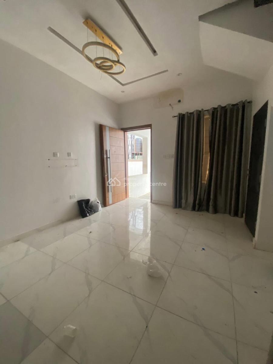 Spacious 3 Bedroom Terrace Duplex, Ikota, Lekki, Lagos, Terraced Duplex for Rent