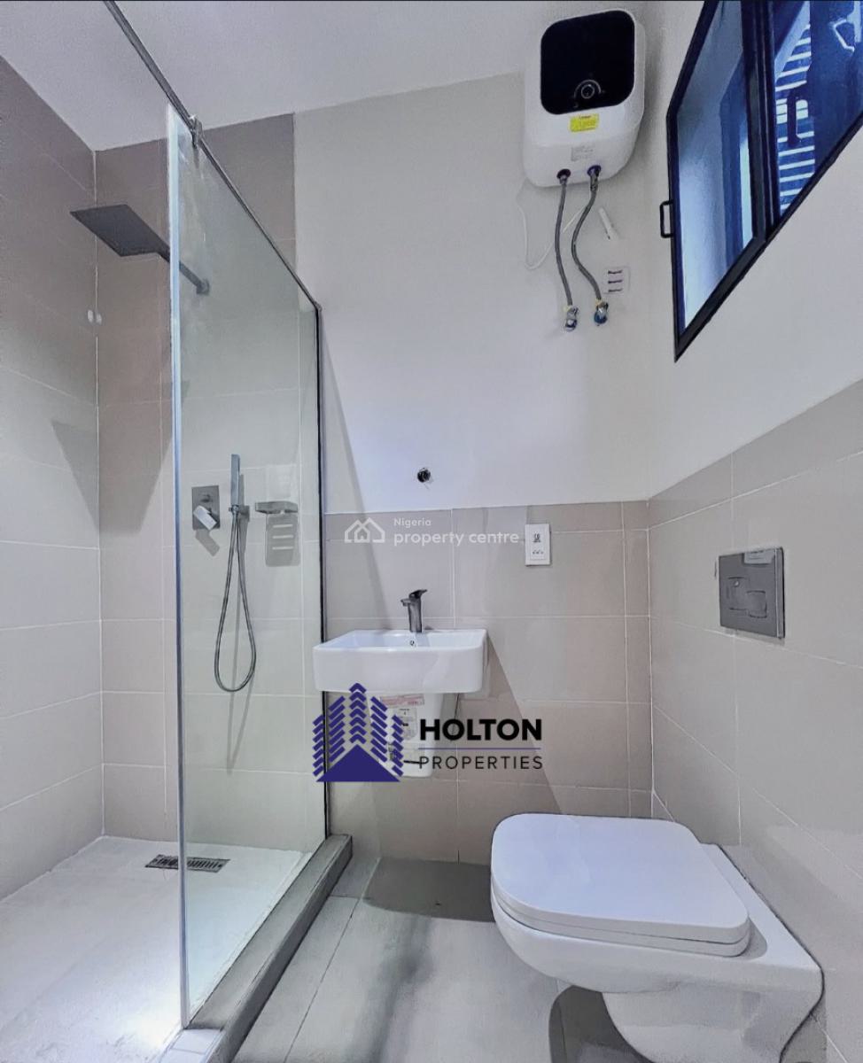 Brand New 2 Bedroom Apartment with Bq, Lekki Phase 1, Lekki, Lagos, Flat / Apartment for Sale