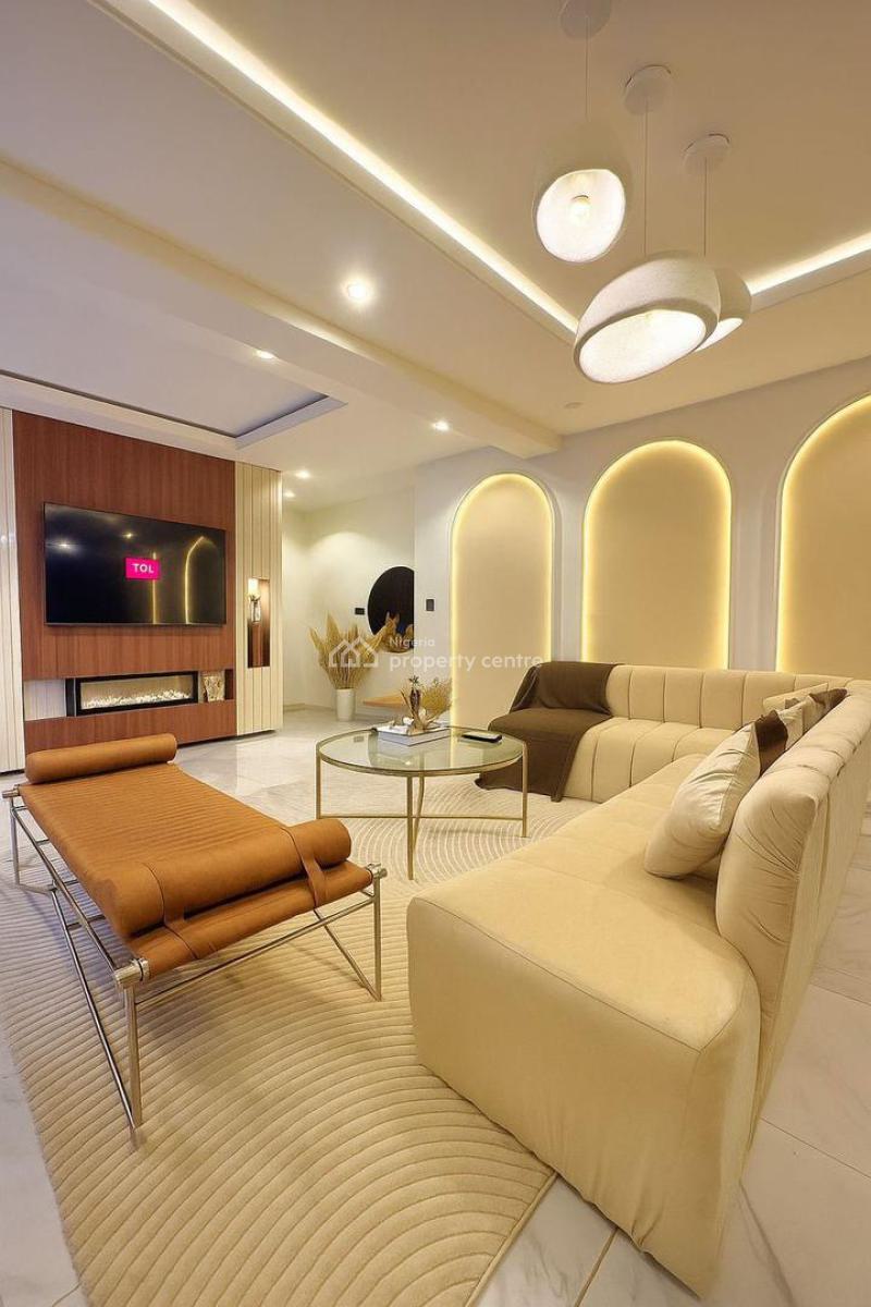 Luxurious 1 Bedroom Apartment, Lekki Phase 1, Lekki, Lagos, Flat / Apartment Short Let