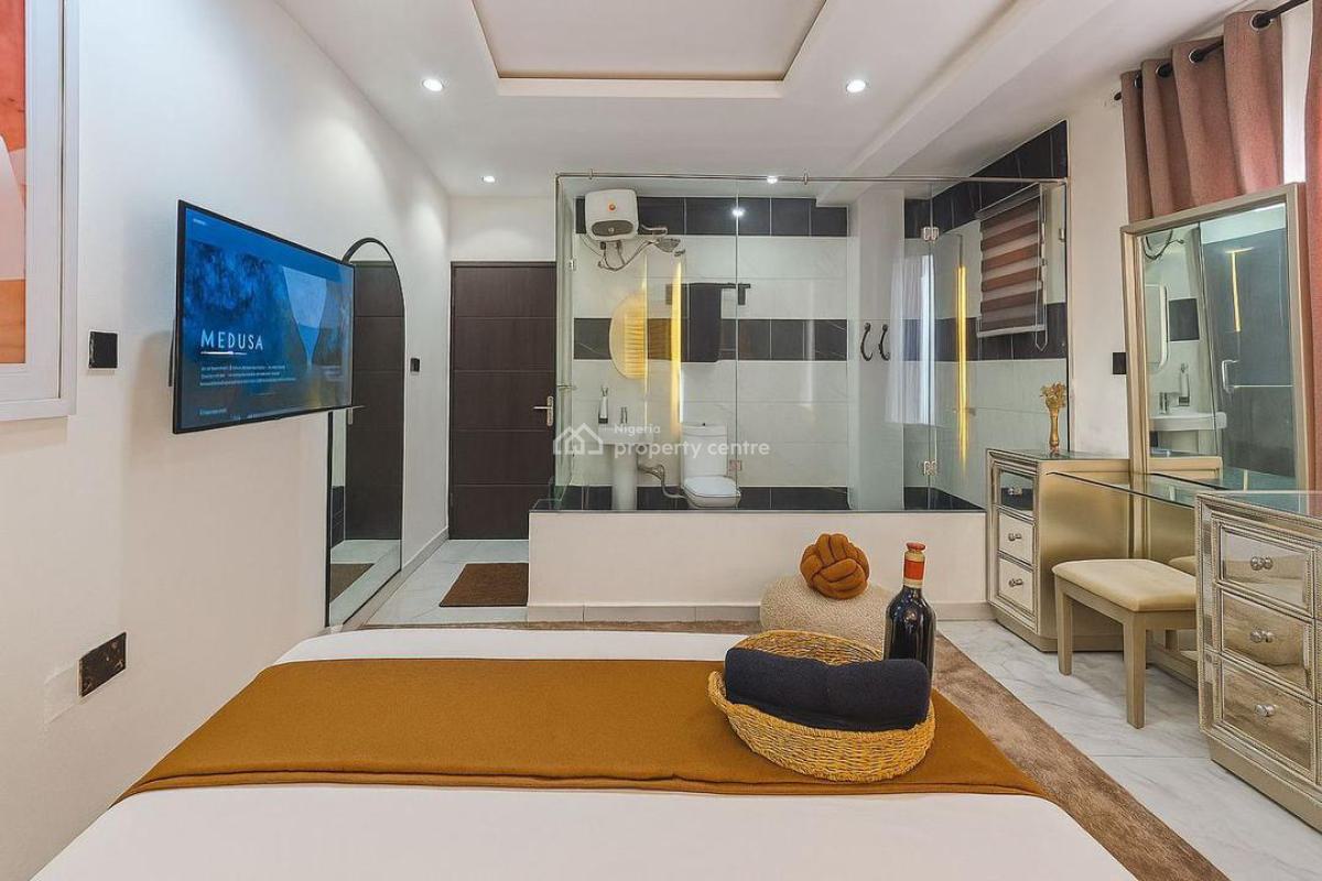 Luxurious 1 Bedroom Apartment, Lekki Phase 1, Lekki, Lagos, Flat / Apartment Short Let