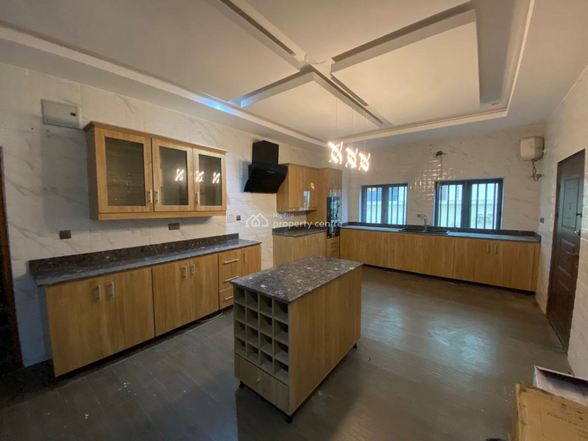 5-bedroom Detached House with 2 Bq, Ikeja Gra, Ikeja, Lagos, Detached Duplex for Rent