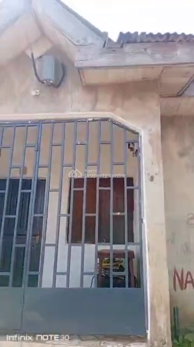 3 Bedroom Bungalow + 2 Shops, Abule Egba, Agege, Lagos, Detached Bungalow for Sale