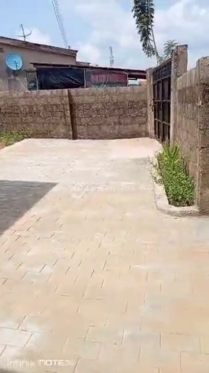 3 Bedroom Bungalow + 2 Shops, Abule Egba, Agege, Lagos, Detached Bungalow for Sale