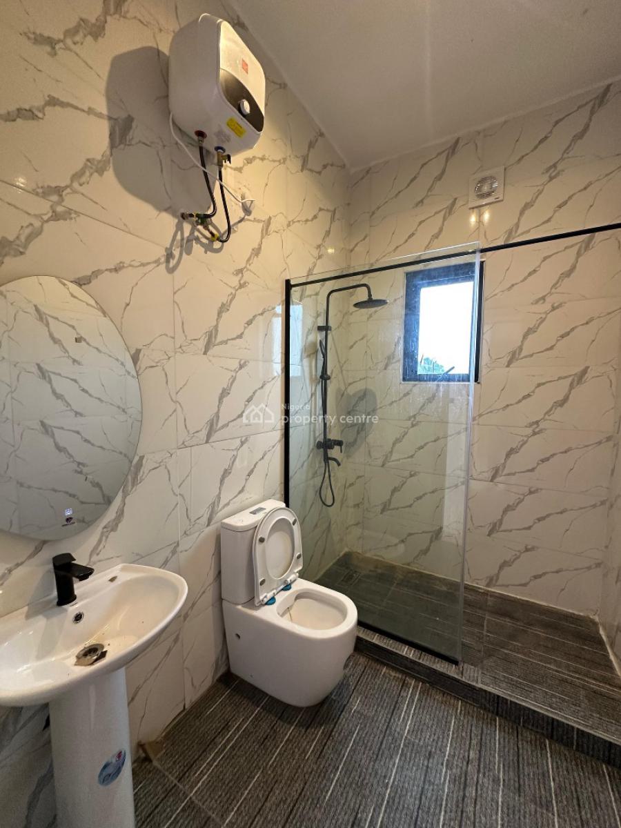 Elegantly Built 4 Bedroom Terrace Duplex with Bq,swimming Pool & Gym, Lekki Phase 1, Lekki, Lagos, Terraced Duplex for Rent