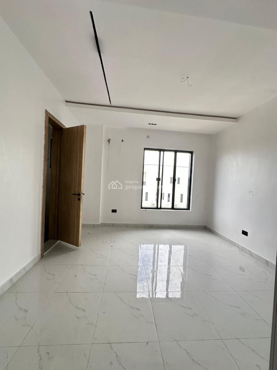 Elegantly Built 4 Bedroom Terrace Duplex with Bq,swimming Pool & Gym, Lekki Phase 1, Lekki, Lagos, Terraced Duplex for Rent