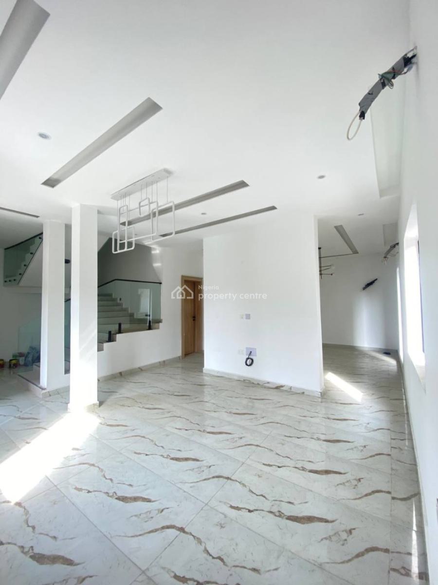 5 Bedroom Detached House with Bq, Igbo Efon, Lekki, Lagos, Detached Duplex for Sale