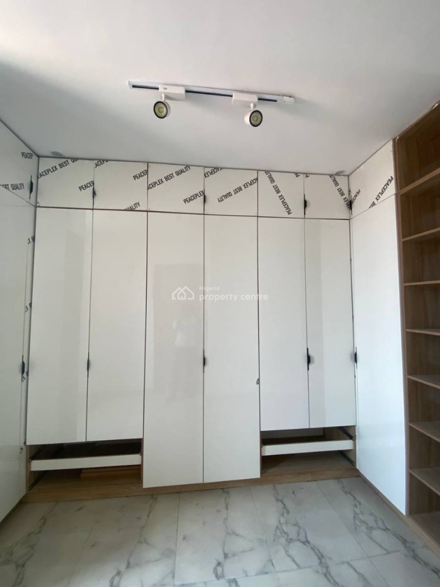 5 Bedroom Detached House with Bq, Igbo Efon, Lekki, Lagos, Detached Duplex for Sale