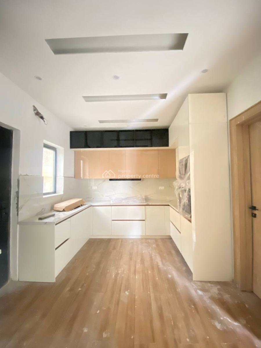 5 Bedroom Detached House with Bq, Igbo Efon, Lekki, Lagos, Detached Duplex for Sale