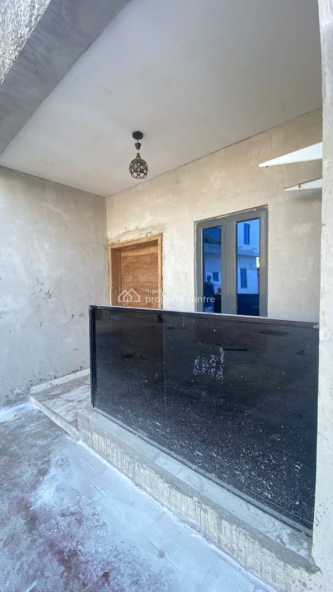 New Luxury Standard Ensuite 2 Bedroom Spacious Apartment Up/ Ground Floor, Behind Blenco Sangotedo, Sangotedo, Ajah, Lagos, Flat / Apartment for Rent