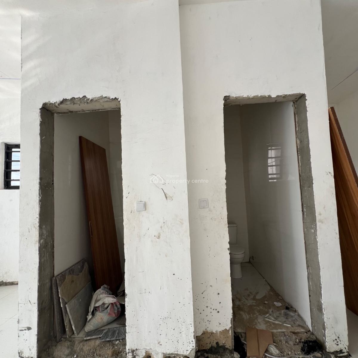 Office /shop Space, Ikota, Lekki, Lagos, Shop for Sale