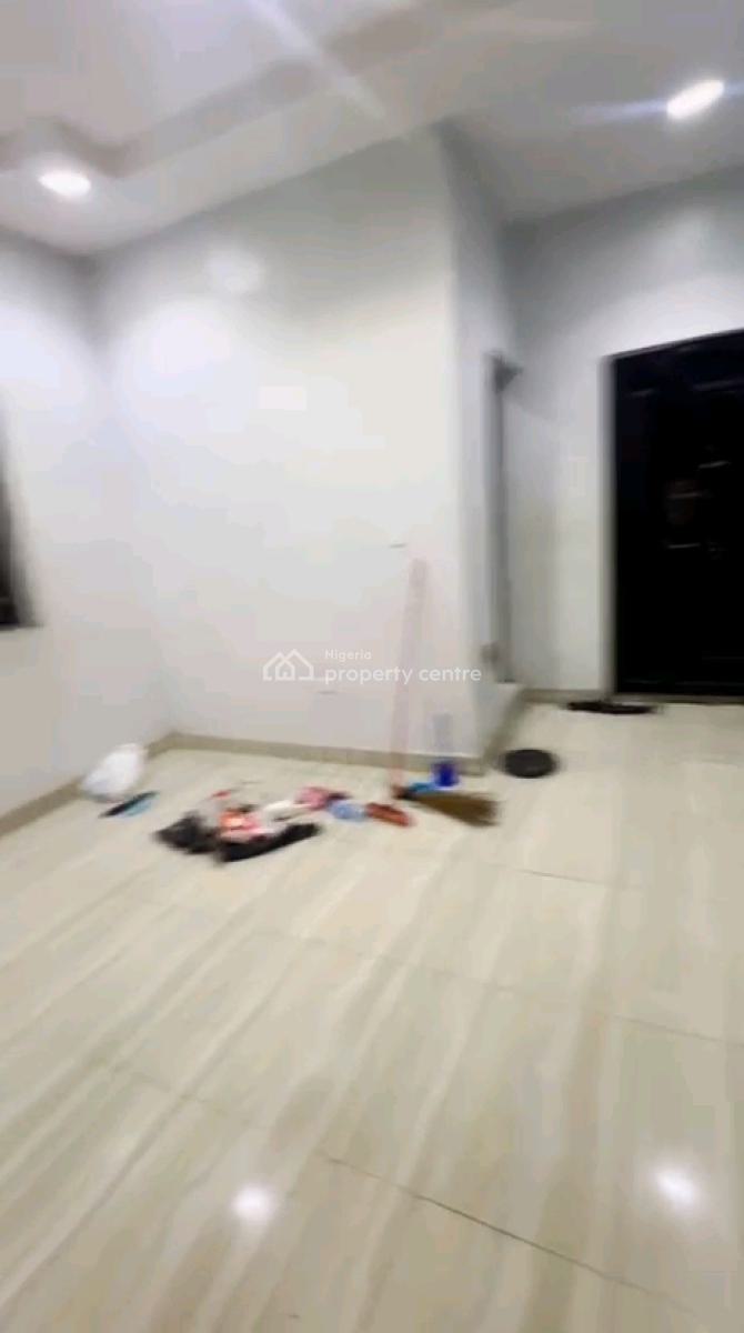 Executive, Very Decent, Standard and Nice Mini Flat, Off Market Street, Shomolu, Lagos, Mini Flat (room and Parlour) for Rent