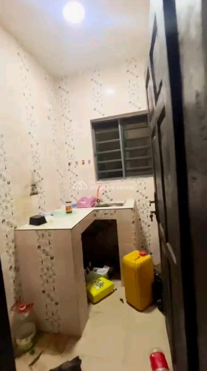 Executive, Very Decent, Standard and Nice Mini Flat, Off Market Street, Shomolu, Lagos, Mini Flat (room and Parlour) for Rent