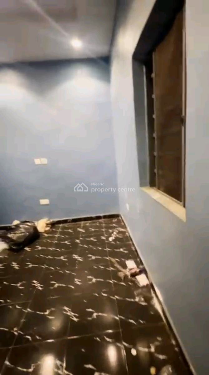 Executive, Very Decent, Standard and Nice Mini Flat, Off Market Street, Shomolu, Lagos, Mini Flat (room and Parlour) for Rent