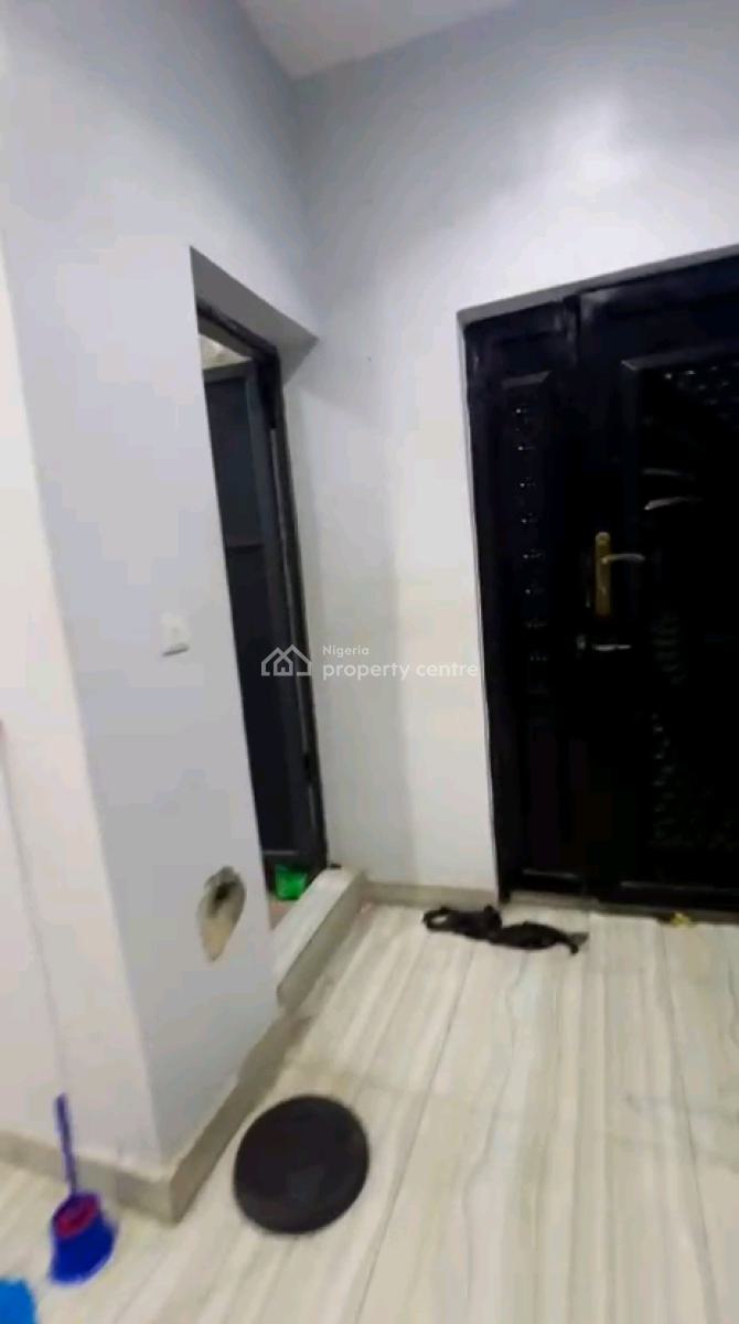 Executive, Very Decent, Standard and Nice Mini Flat, Off Market Street, Shomolu, Lagos, Mini Flat (room and Parlour) for Rent