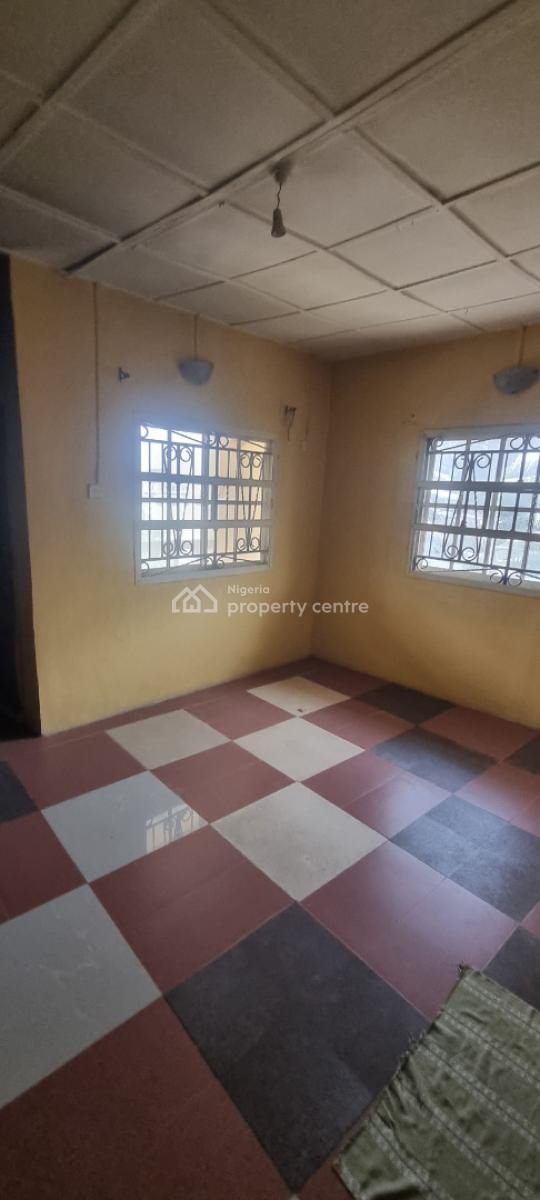 Spacious 3 Bedroom 2nd Floor, Okun-ajah Eti-osa, Lekki, Lagos, Flat / Apartment for Rent