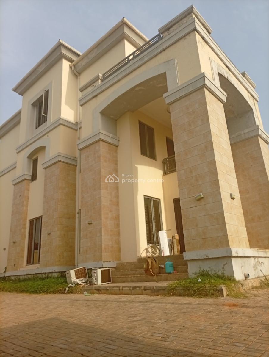 6 Bedroom Fully Detached Duplex with Bq and a Pool, Asokoro District, Abuja, Detached Duplex for Rent