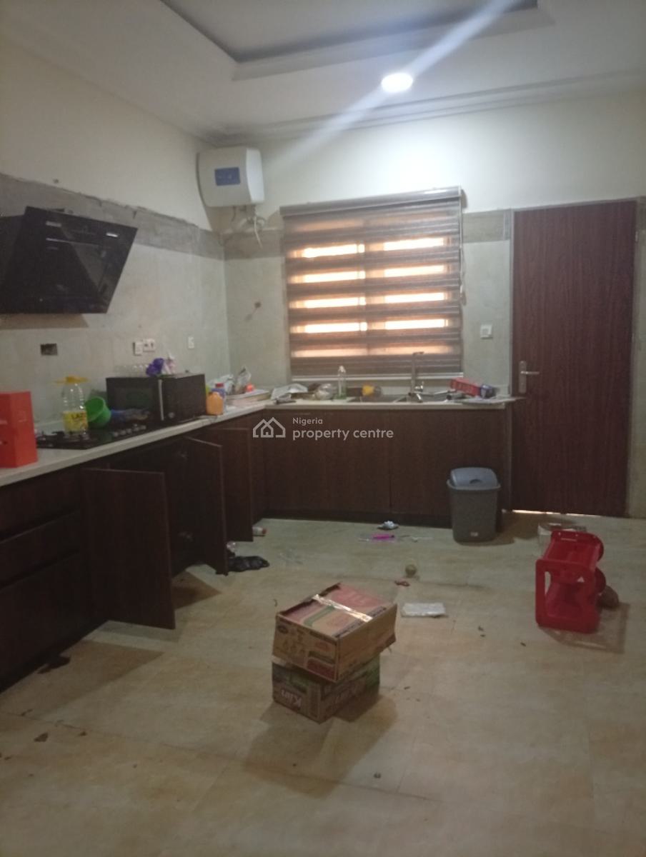 6 Bedroom Fully Detached Duplex with Bq and a Pool, Asokoro District, Abuja, Detached Duplex for Rent