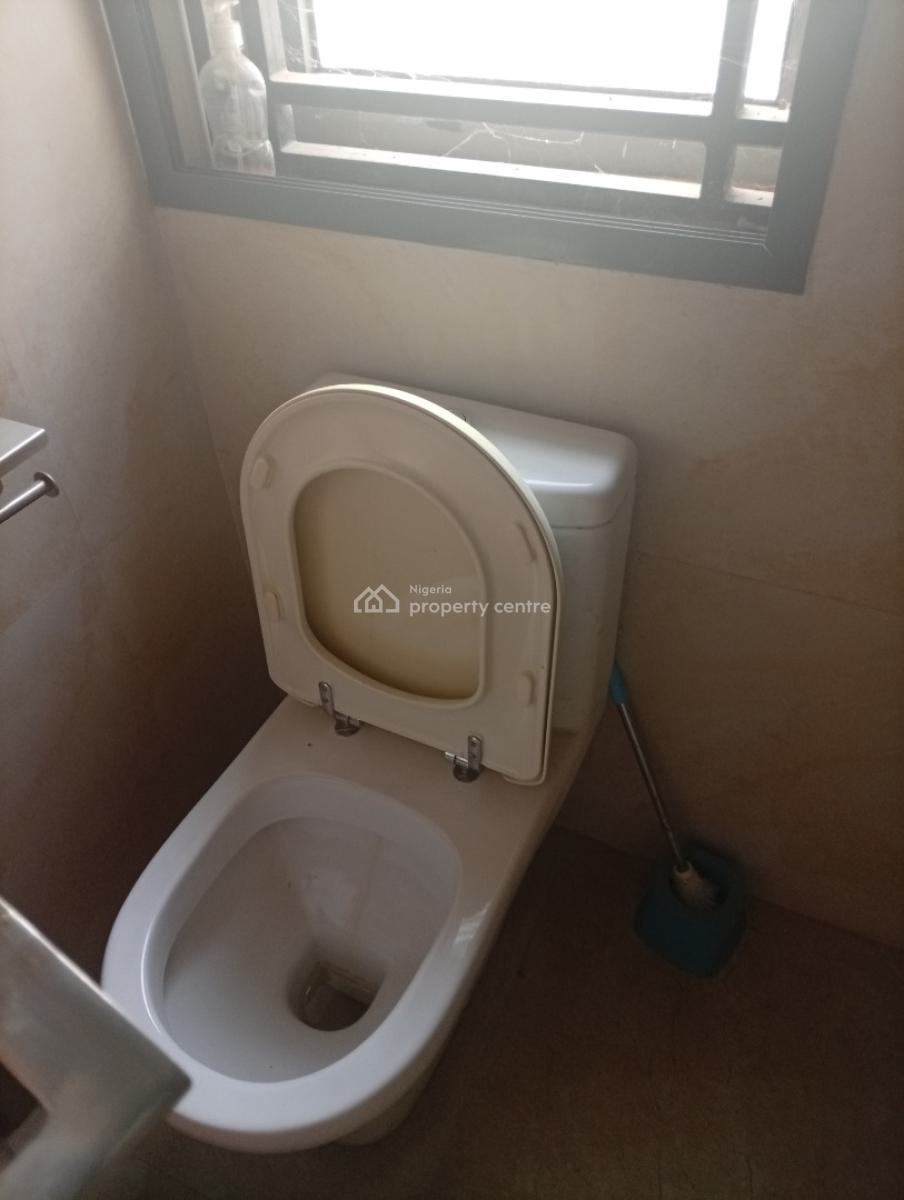 6 Bedroom Fully Detached Duplex with Bq and a Pool, Asokoro District, Abuja, Detached Duplex for Rent